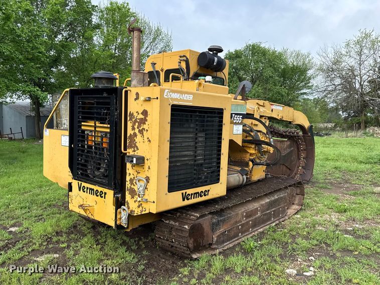 image for item EV7713 2007 Vermeer T555 commander 3 trencher