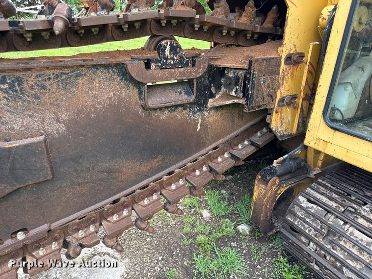 image for item EV7713 2007 Vermeer T555 commander 3 trencher