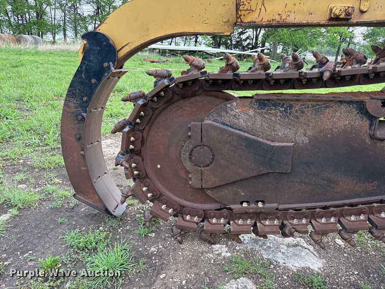image for item EV7713 2007 Vermeer T555 commander 3 trencher