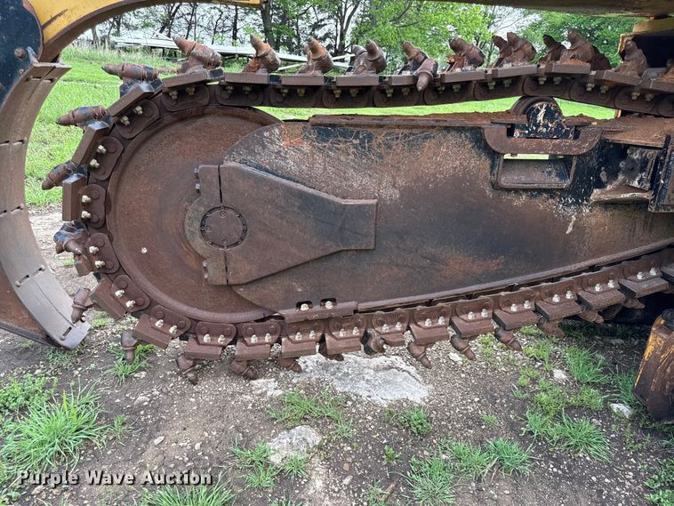 image for item EV7713 2007 Vermeer T555 commander 3 trencher