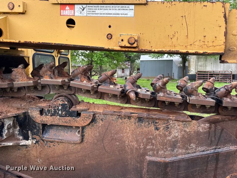 image for item EV7713 2007 Vermeer T555 commander 3 trencher