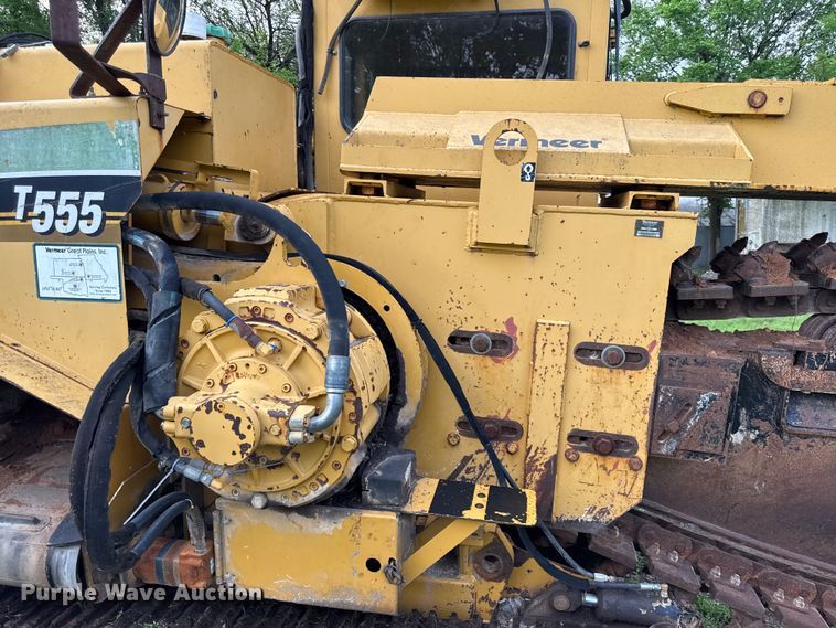 image for item EV7713 2007 Vermeer T555 commander 3 trencher