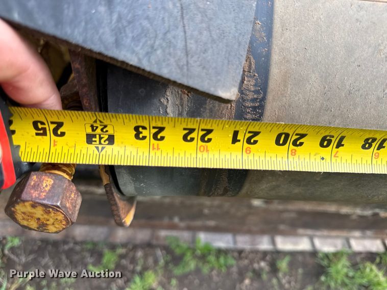 image for item EV7713 2007 Vermeer T555 commander 3 trencher