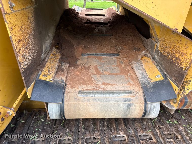 image for item EV7713 2007 Vermeer T555 commander 3 trencher