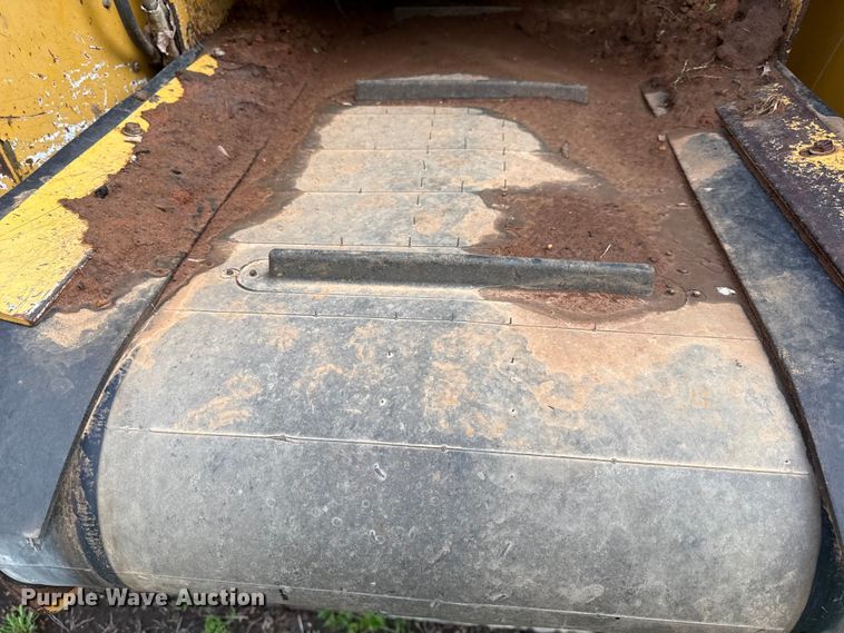 image for item EV7713 2007 Vermeer T555 commander 3 trencher