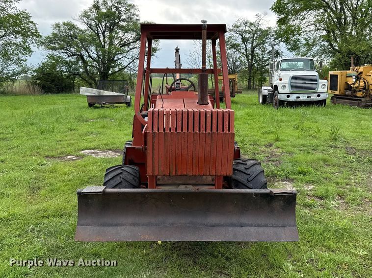 image for item EV7716 1996 Ditch Witch 5110 trencher