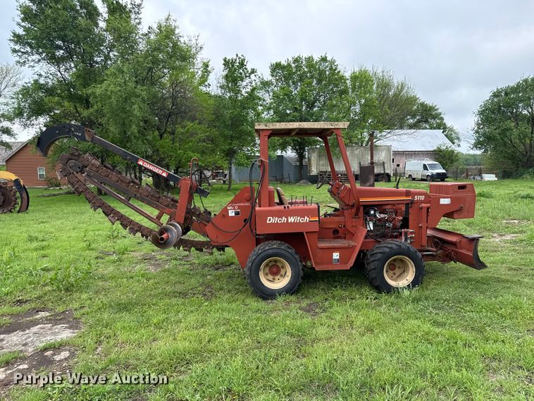 image for item EV7716 1996 Ditch Witch 5110 trencher