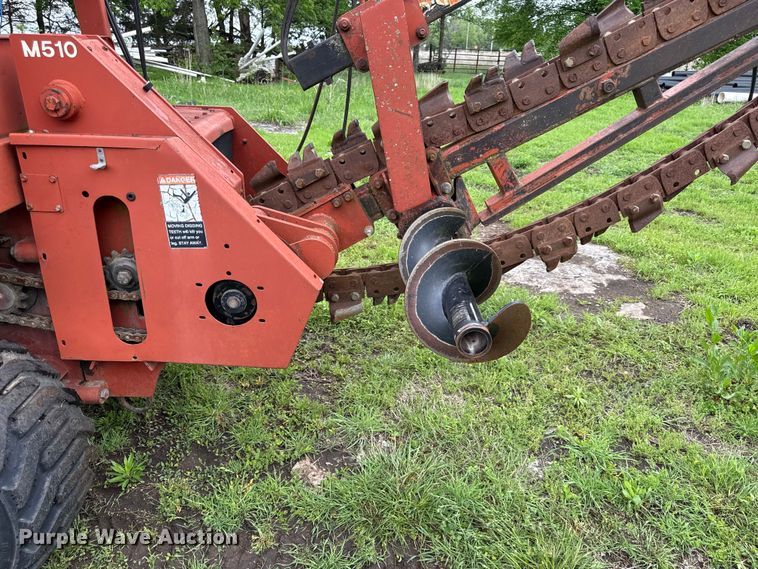 image for item EV7716 1996 Ditch Witch 5110 trencher