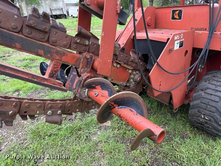 image for item EV7716 1996 Ditch Witch 5110 trencher