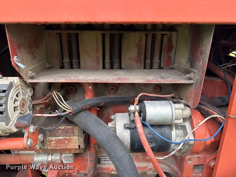 image for item EV7716 1996 Ditch Witch 5110 trencher