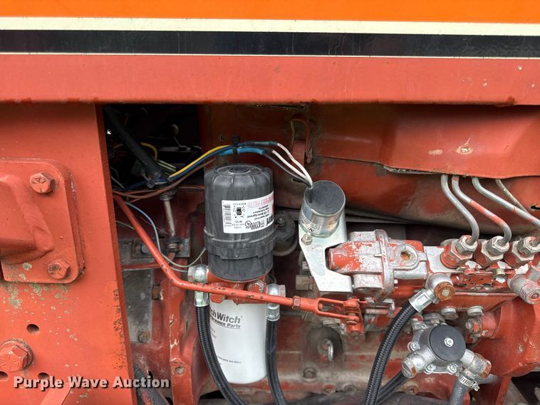 image for item EV7716 1996 Ditch Witch 5110 trencher