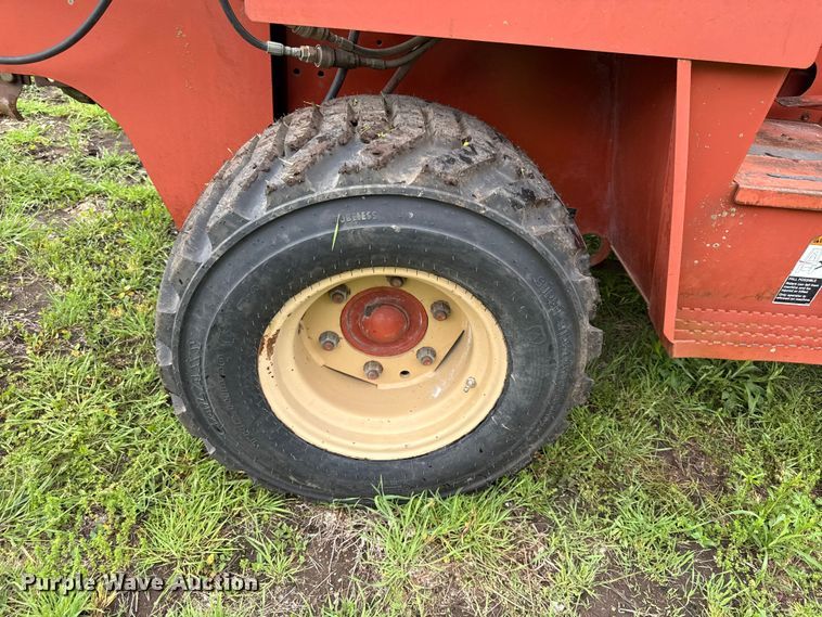 image for item EV7716 1996 Ditch Witch 5110 trencher