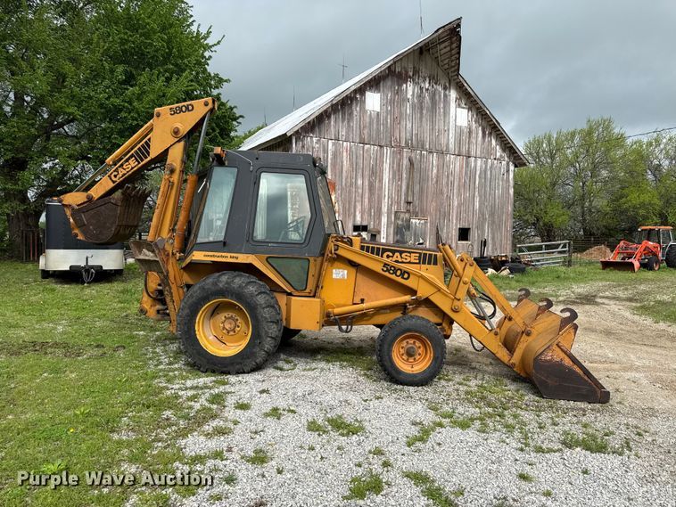 image for item EV7718 Case 580D backhoe