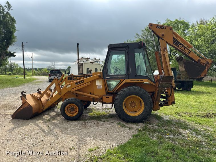 image for item EV7718 Case 580D backhoe