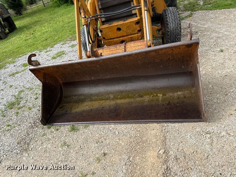 image for item EV7718 Case 580D backhoe