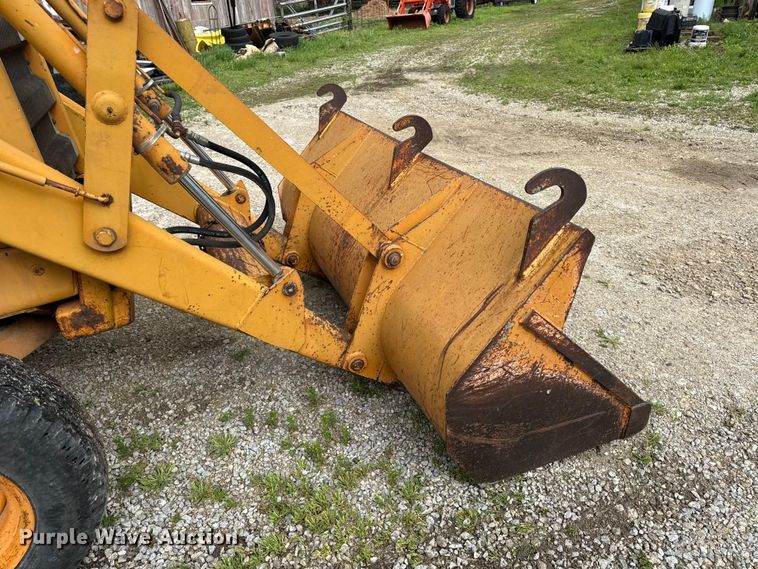image for item EV7718 Case 580D backhoe