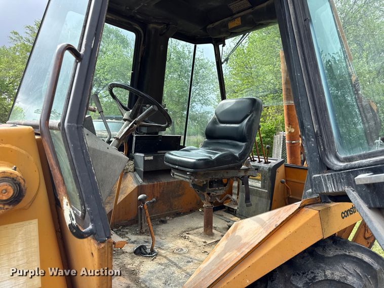 image for item EV7718 Case 580D backhoe