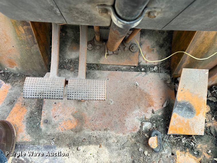 image for item EV7718 Case 580D backhoe