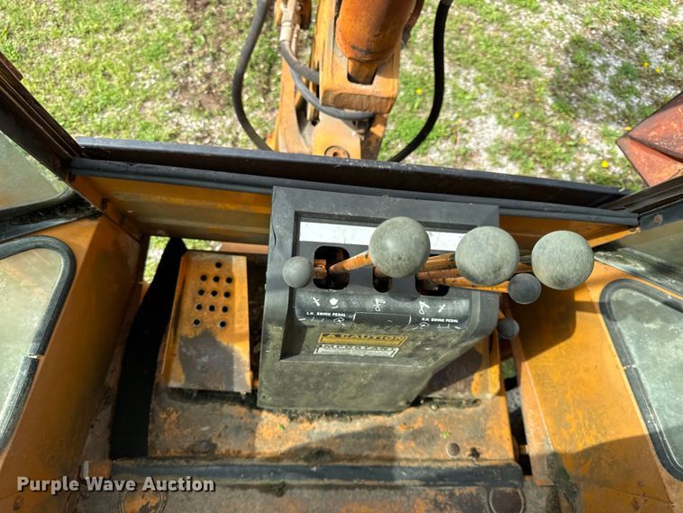 image for item EV7718 Case 580D backhoe