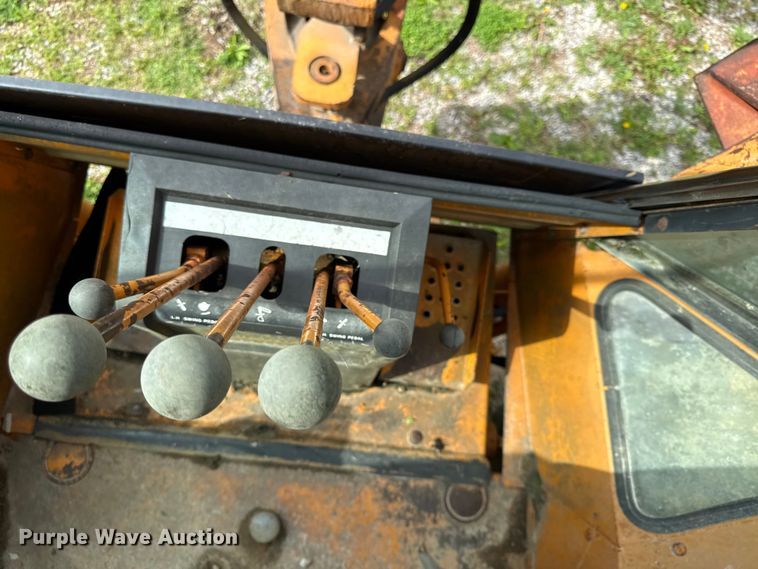 image for item EV7718 Case 580D backhoe