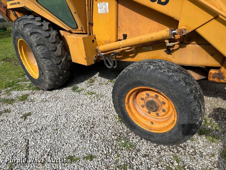 image for item EV7718 Case 580D backhoe