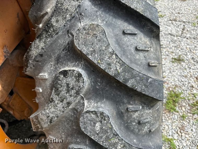 image for item EV7718 Case 580D backhoe