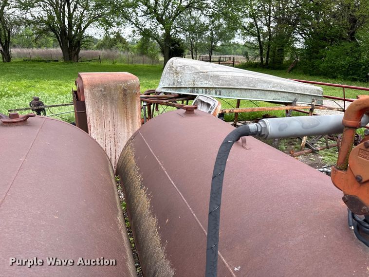 image for item EV7721 (3) fuel tanks