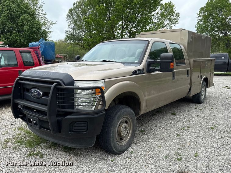 image for item EV7722 2012 Ford F250 Crew Cab utility bed pickup truck