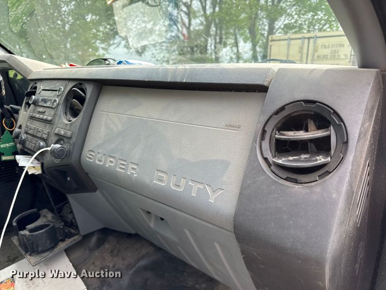 image for item EV7722 2012 Ford F250 Crew Cab utility bed pickup truck