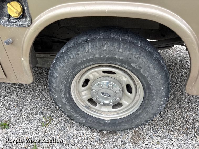 image for item EV7722 2012 Ford F250 Crew Cab utility bed pickup truck