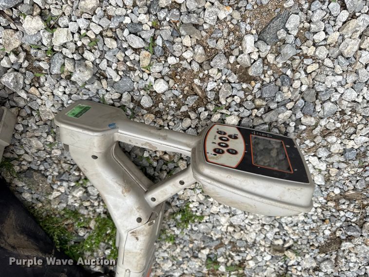 image for item EV7723 (2) ditch witch locators
