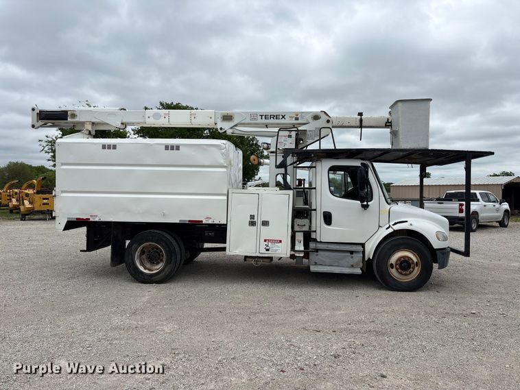image for item EW1539 2012 Freightliner  Business Class M2 forestry bucket truck