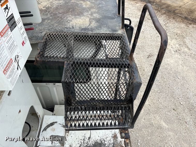 image for item EW1539 2012 Freightliner  Business Class M2 forestry bucket truck