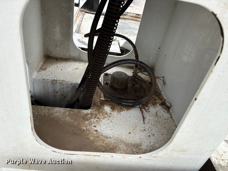 image for item EW1539 2012 Freightliner  Business Class M2 forestry bucket truck