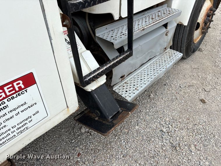 image for item EW1539 2012 Freightliner  Business Class M2 forestry bucket truck