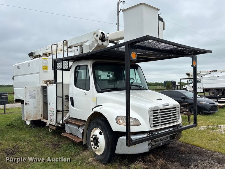 image for item EW1542 2013 Freightliner Business Class M2 forestry bucket truck