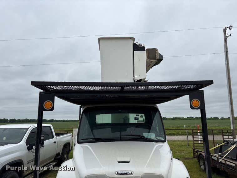 image for item EW1542 2013 Freightliner Business Class M2 forestry bucket truck