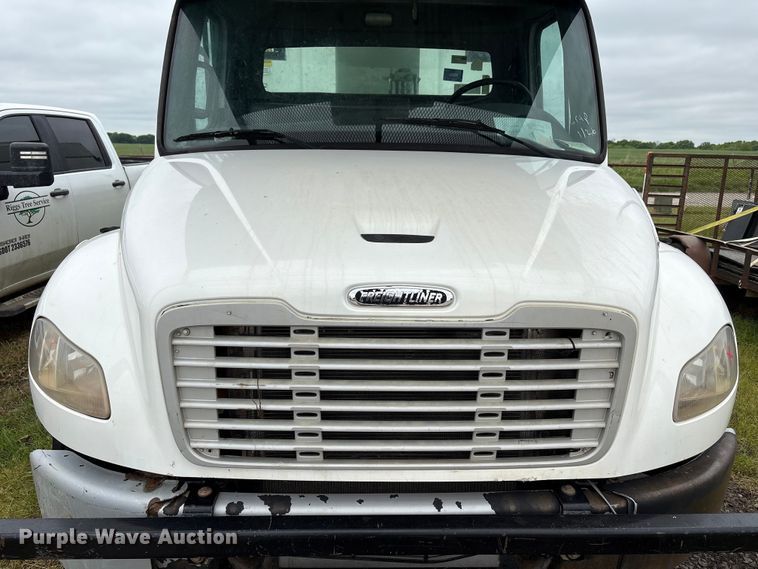 image for item EW1542 2013 Freightliner Business Class M2 forestry bucket truck