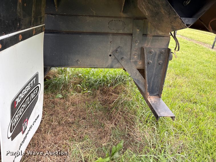 image for item EW1542 2013 Freightliner Business Class M2 forestry bucket truck