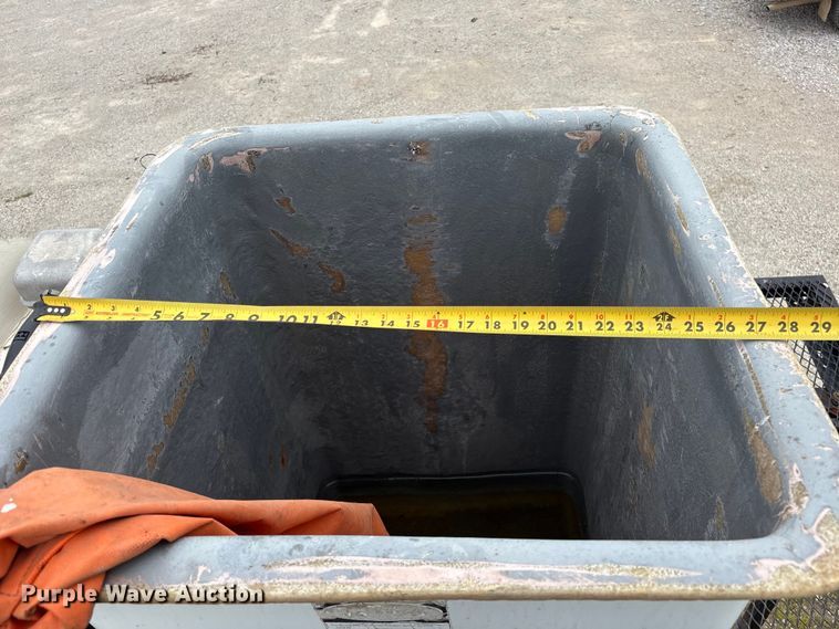 image for item EW1542 2013 Freightliner Business Class M2 forestry bucket truck