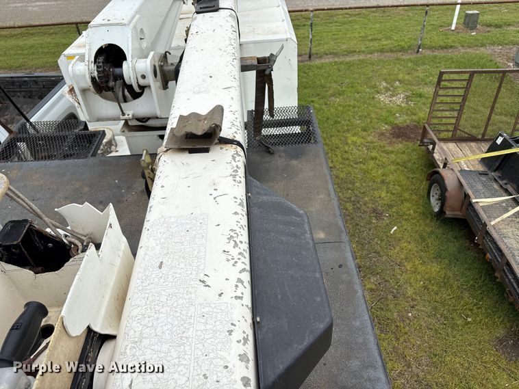 image for item EW1542 2013 Freightliner Business Class M2 forestry bucket truck