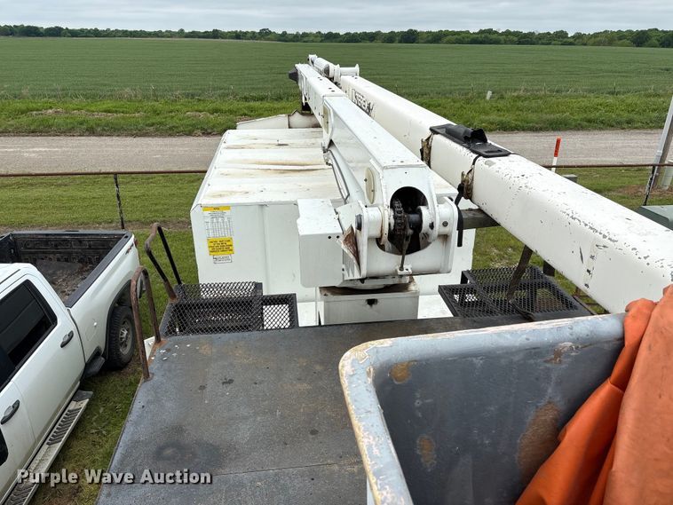 image for item EW1542 2013 Freightliner Business Class M2 forestry bucket truck