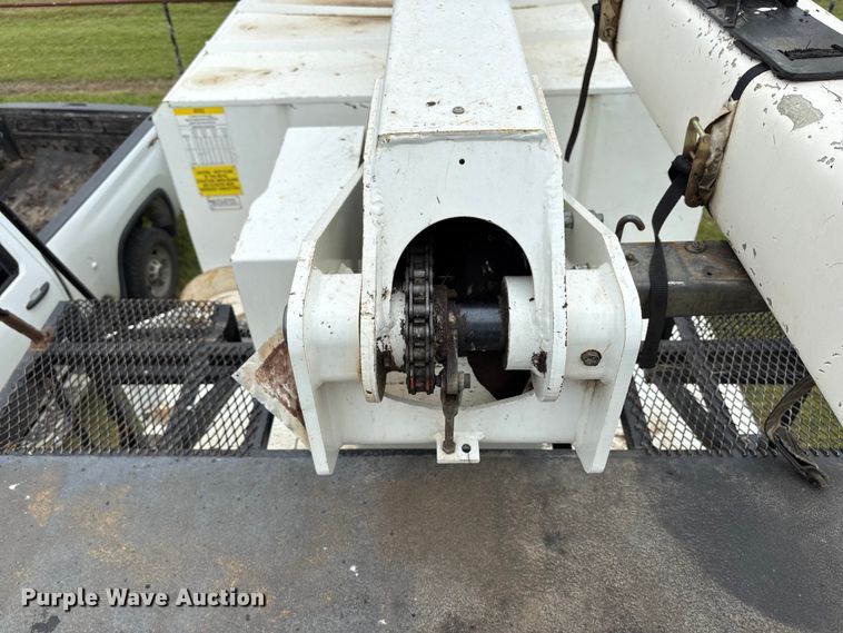 image for item EW1542 2013 Freightliner Business Class M2 forestry bucket truck