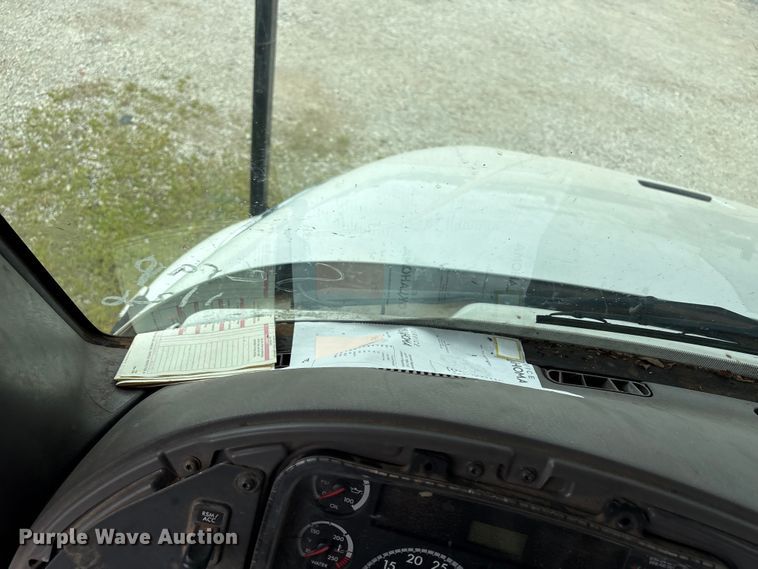image for item EW1542 2013 Freightliner Business Class M2 forestry bucket truck