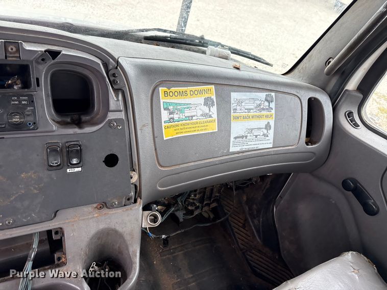 image for item EW1542 2013 Freightliner Business Class M2 forestry bucket truck