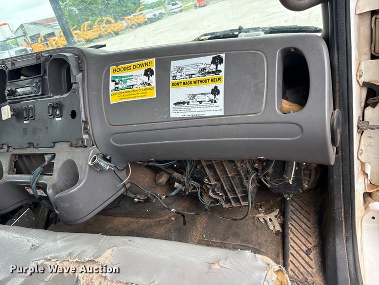 image for item EW1542 2013 Freightliner Business Class M2 forestry bucket truck