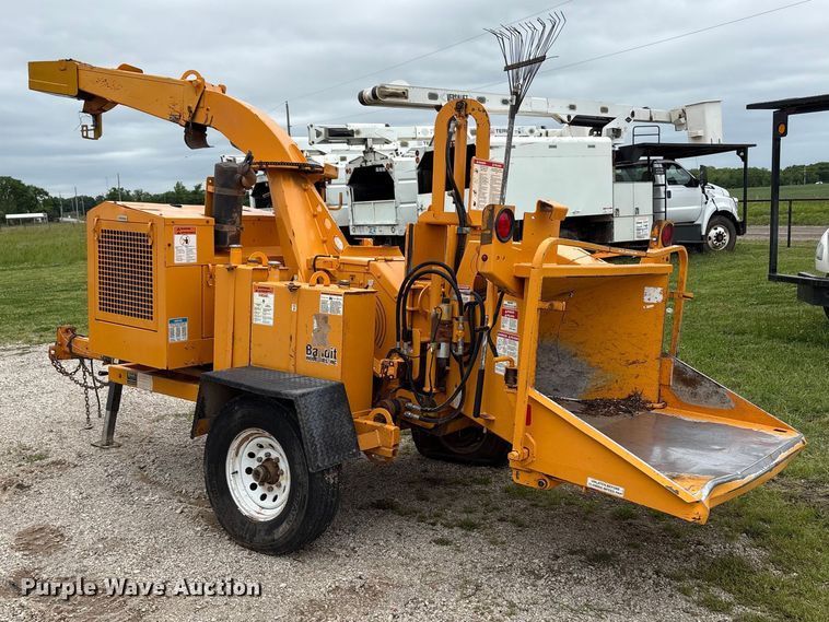 image for item EW1545 2015 Bandit Industries 990 wood chipper