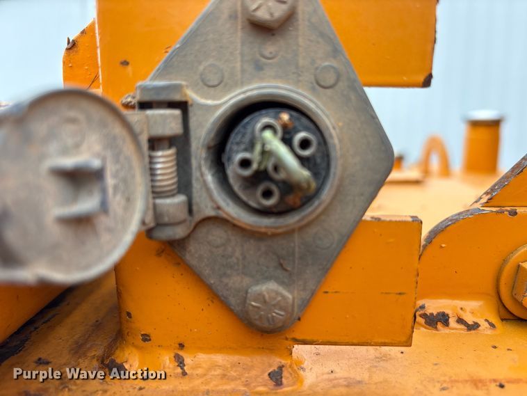 image for item EW1545 2015 Bandit Industries 990 wood chipper