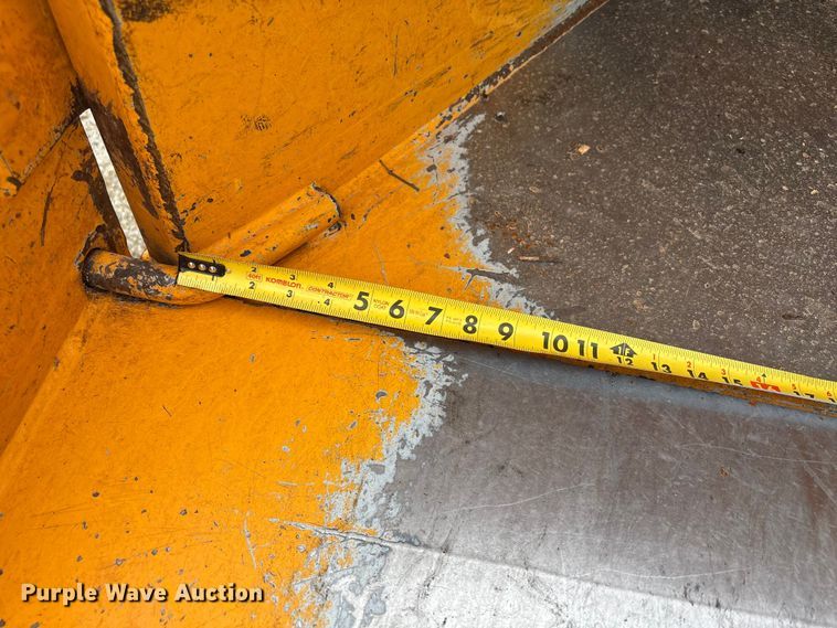 image for item EW1545 2015 Bandit Industries 990 wood chipper