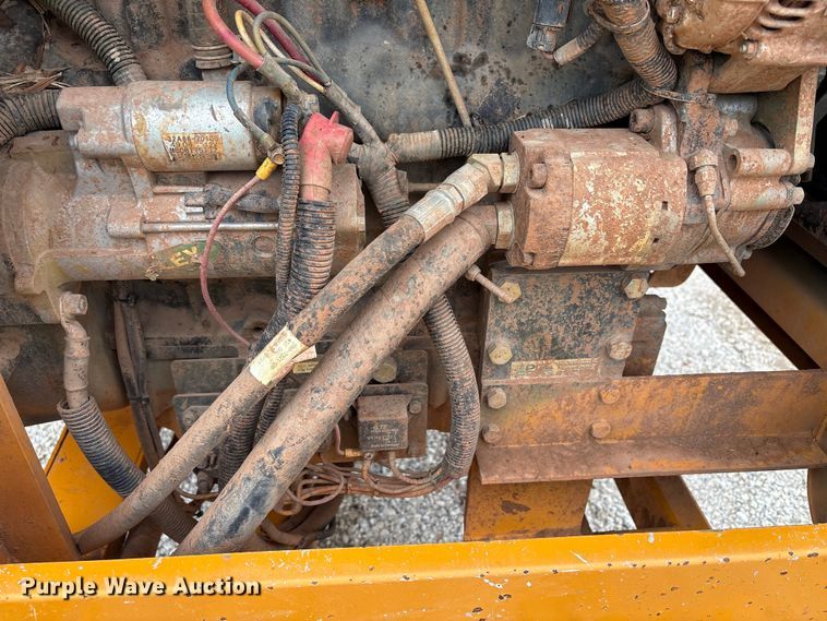 image for item EW1545 2015 Bandit Industries 990 wood chipper